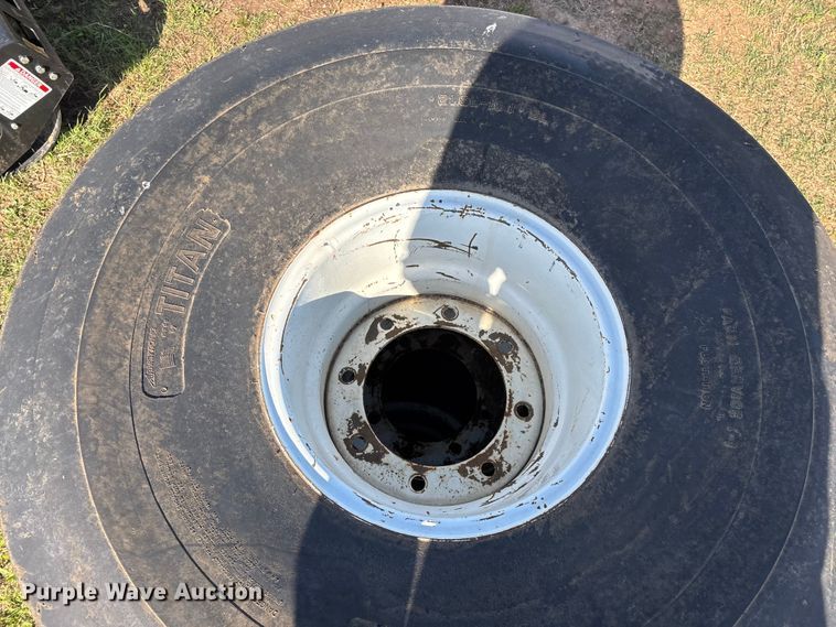 image for item EO4160 (4) 21.5L-16.1 SL airplane tires and wheels