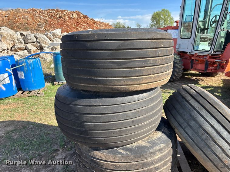 image for item EO4160 (4) 21.5L-16.1 SL airplane tires and wheels