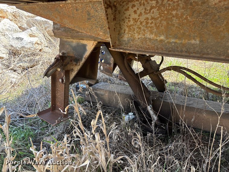 image for item EO4168 Challenger rollback bed