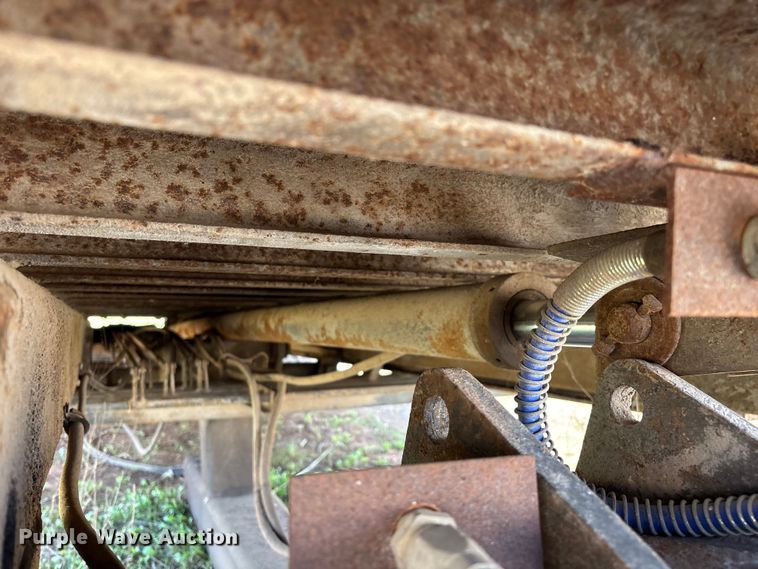 image for item EO4168 Challenger rollback bed