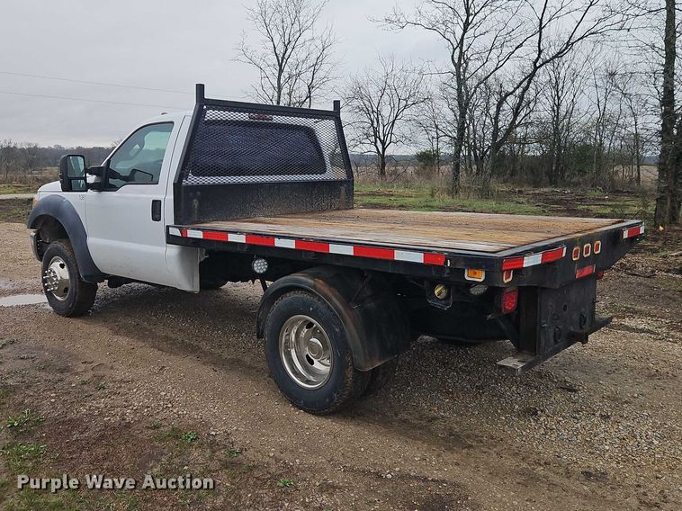 image for item EO7194 2011 Ford F350 flatbed pickup truck