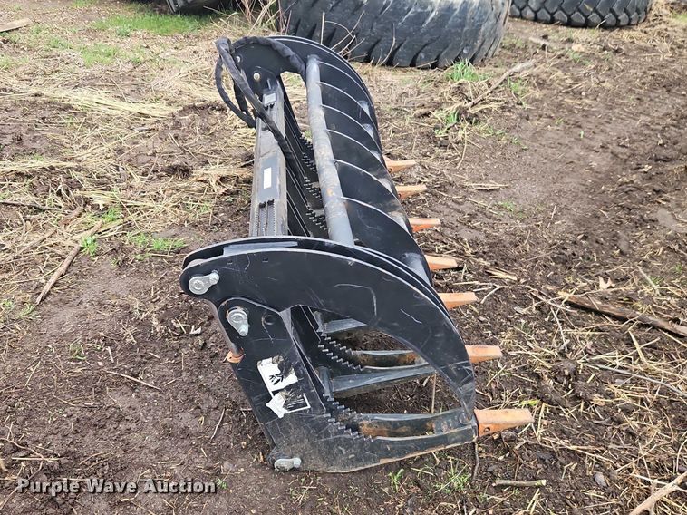 image for item EO7197 Heavy Grass Fork Grapple 78 in skid steer grapple bucket