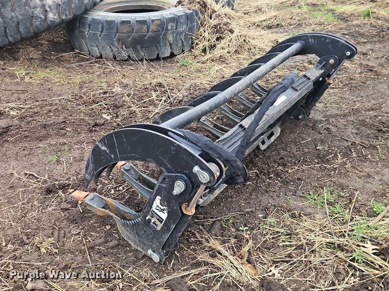 image for item EO7197 Heavy Grass Fork Grapple 78 in skid steer grapple bucket
