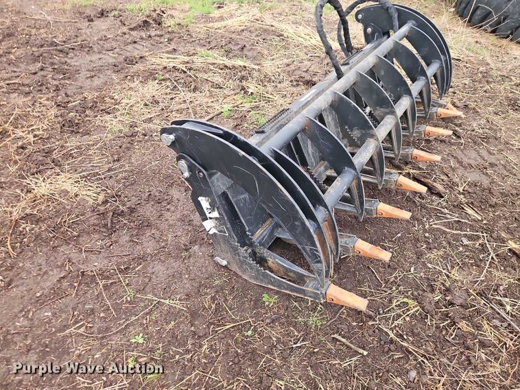 image for item EO7197 Heavy Grass Fork Grapple 78 in skid steer grapple bucket