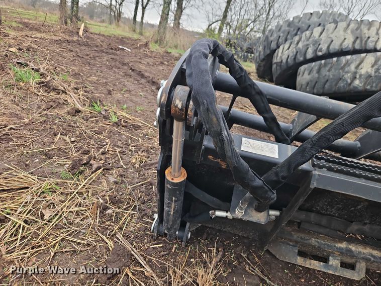 image for item EO7197 Heavy Grass Fork Grapple 78 in skid steer grapple bucket