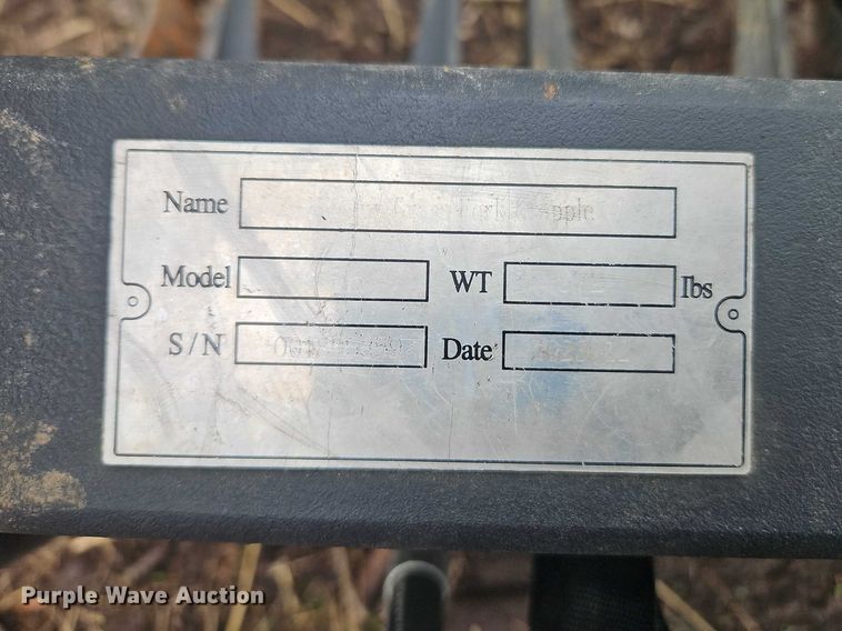 image for item EO7197 Heavy Grass Fork Grapple 78 in skid steer grapple bucket