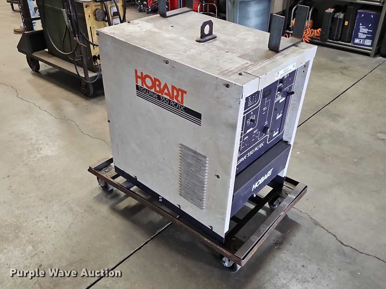 image for item EO7211 Hobart Tigwave 350 welder