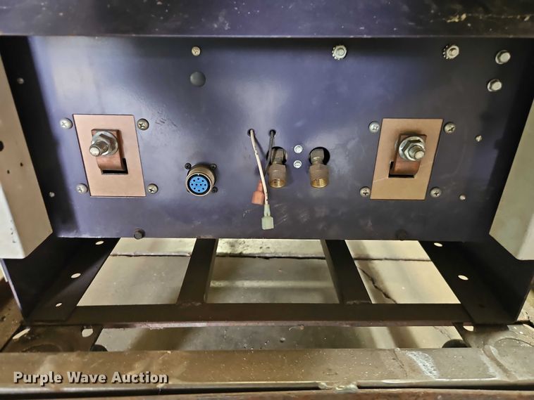 image for item EO7211 Hobart Tigwave 350 welder