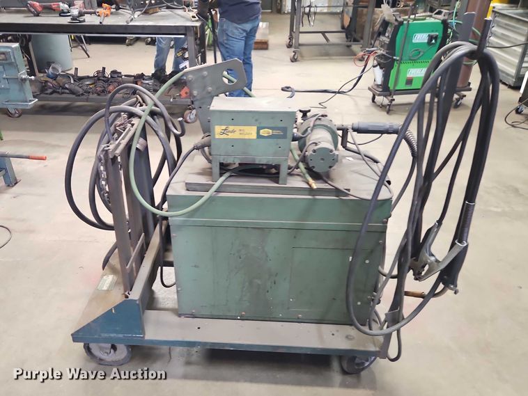 image for item EO7212 Linde VI-235 welder