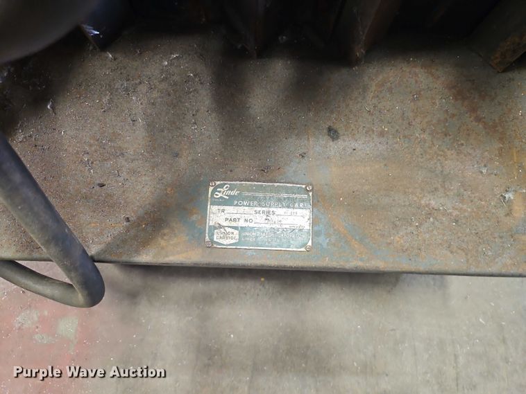 image for item EO7212 Linde VI-235 welder