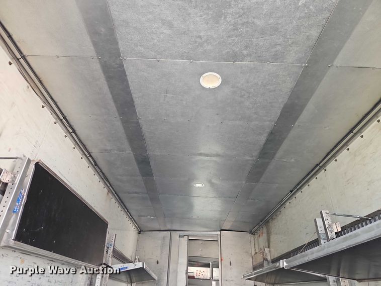 image for item EO7213 2007 Ford E350 delivery van