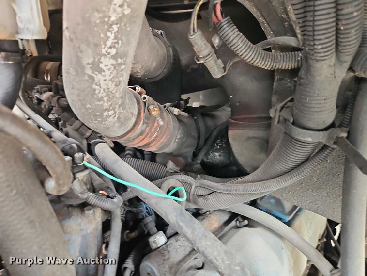 image for item EO7214 2003 International 1652-SC delivery truck