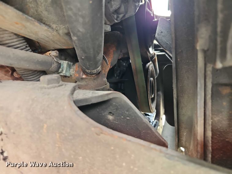 image for item EO7214 2003 International 1652-SC delivery truck