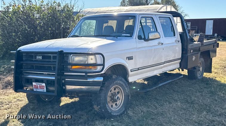 image for item EP0871 1996 Ford F350 XL Crew Cab bale bed pickup truck