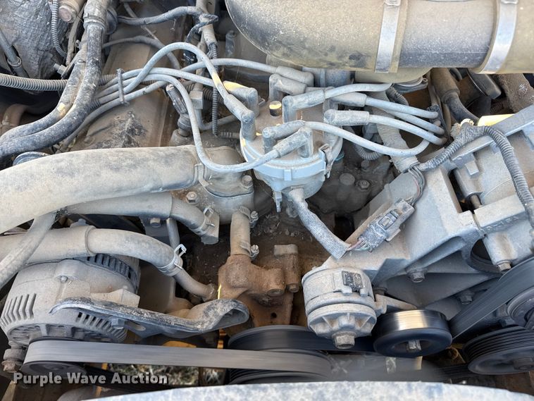 image for item EP0871 1996 Ford F350 XL Crew Cab bale bed pickup truck