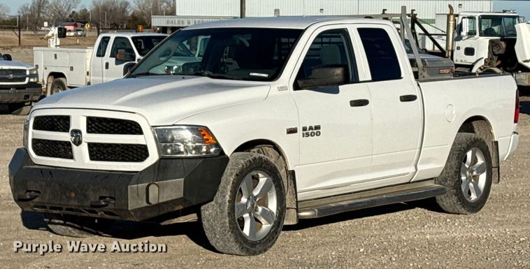 image for item EP2897 2015 RAM 1500 Ext. Cab pickup truck