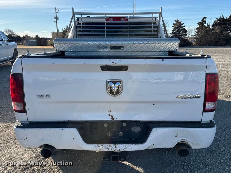 image for item EP2897 2015 RAM 1500 Ext. Cab pickup truck