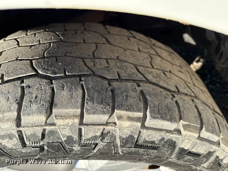 image for item EP2897 2015 RAM 1500 Ext. Cab pickup truck