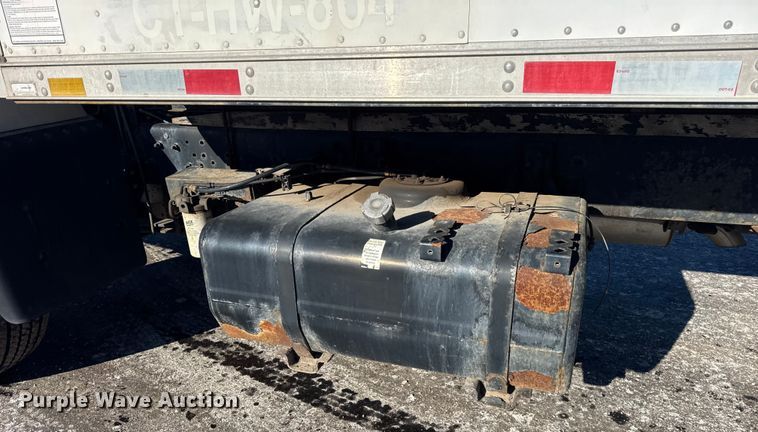 image for item ER0396 2006 Isuzu T7F box truck