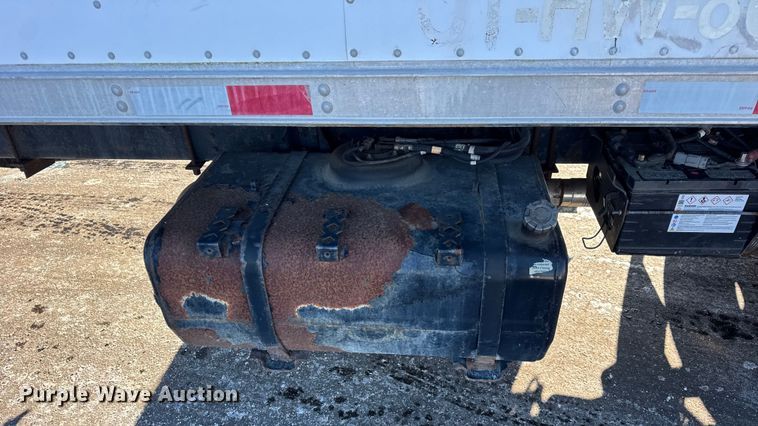 image for item ER0396 2006 Isuzu T7F box truck