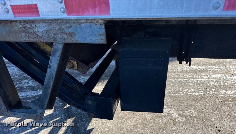 image for item ER0396 2006 Isuzu T7F box truck