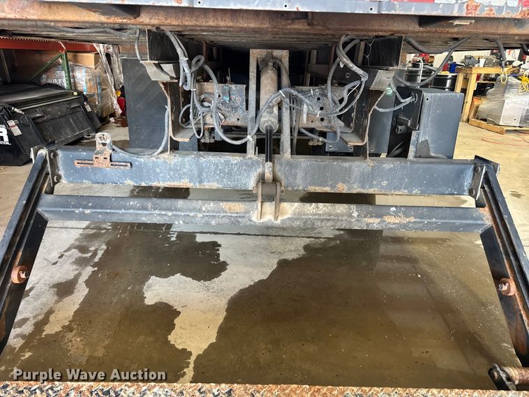 image for item ER0396 2006 Isuzu T7F box truck