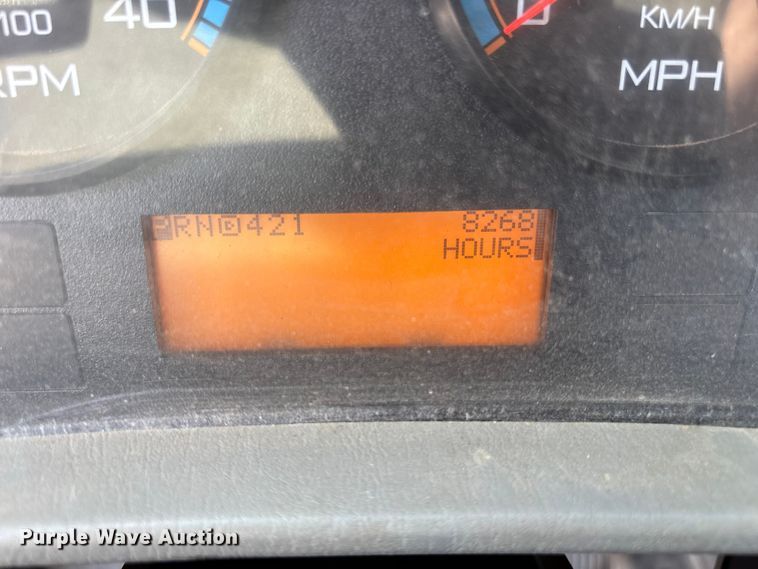 image for item ER7528 2014 International MA025 truck cab and chassis