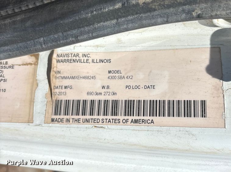 image for item ER7528 2014 International MA025 truck cab and chassis