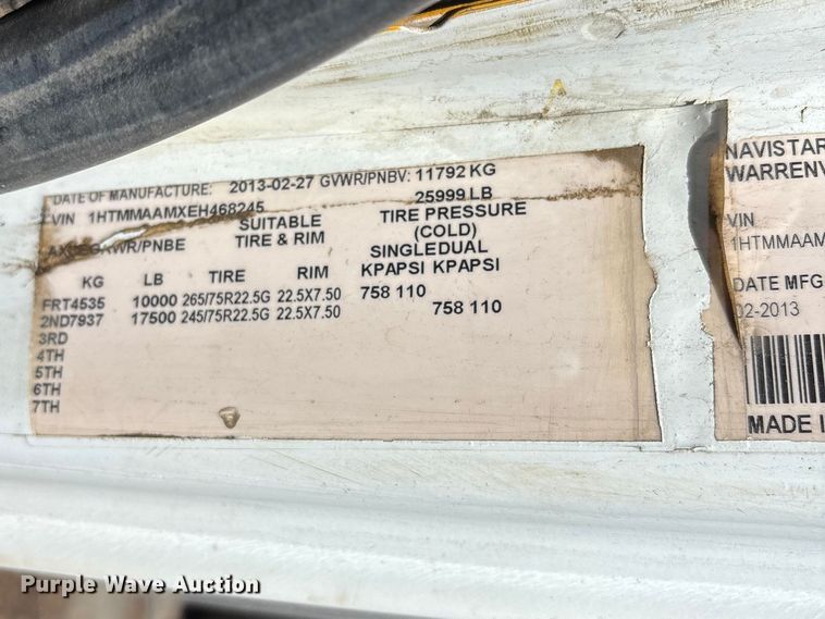 image for item ER7528 2014 International MA025 truck cab and chassis