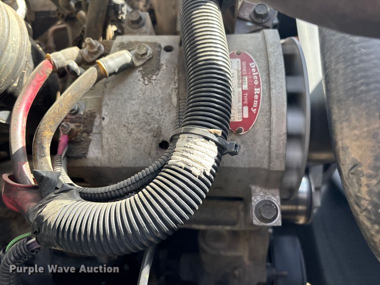 image for item ER7529 2013 International DuraStar 4300 truck cab and chassis