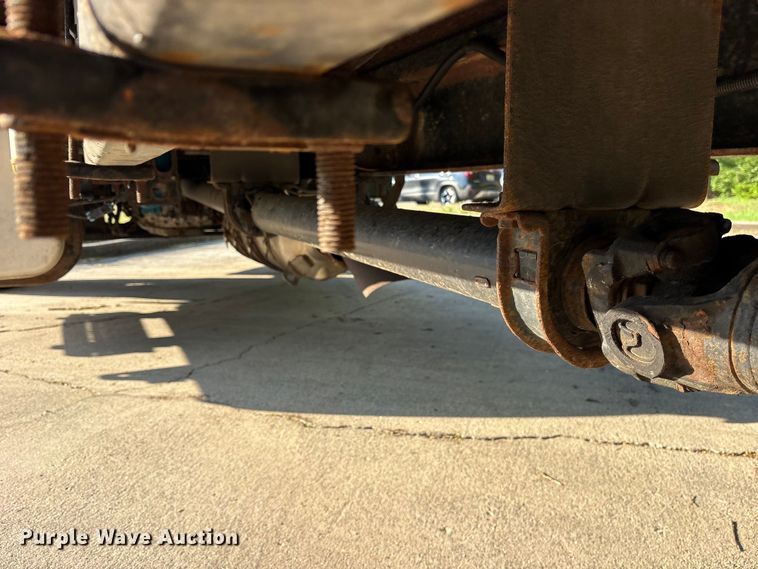 image for item ES8731 2019 International Durastar 4300 box truck