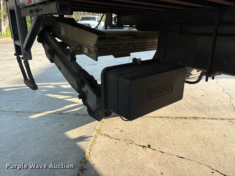 image for item ES8731 2019 International Durastar 4300 box truck