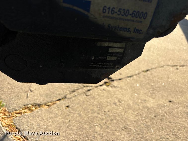 image for item ES8731 2019 International Durastar 4300 box truck