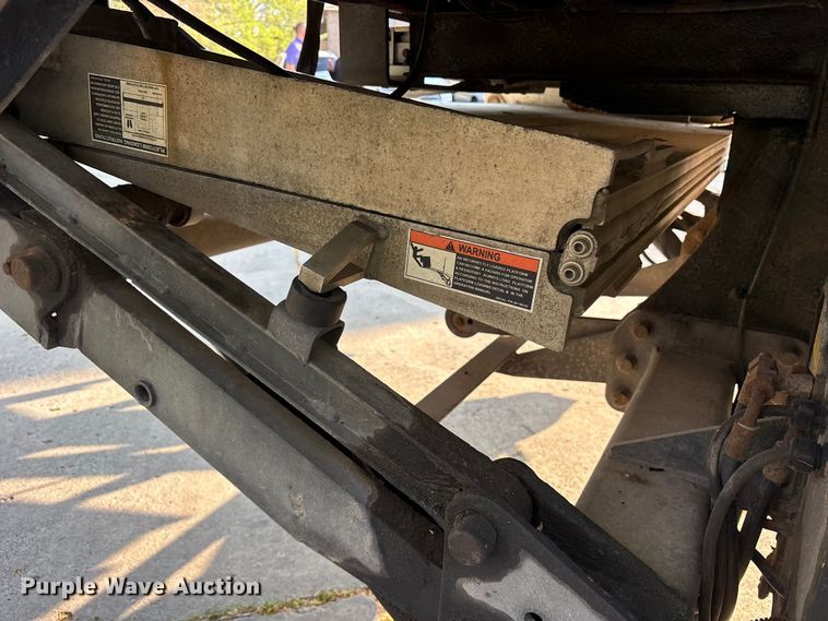 image for item ES8731 2019 International Durastar 4300 box truck