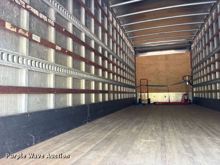 image for item ES8731 2019 International Durastar 4300 box truck