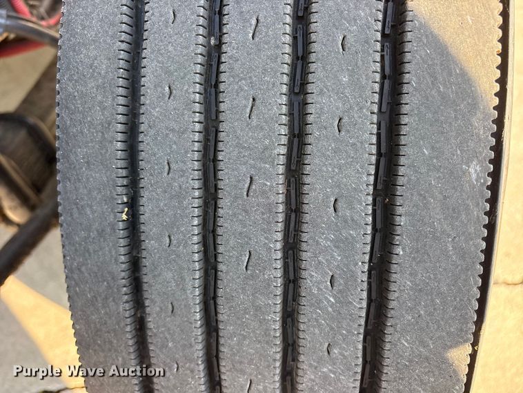 image for item ES8731 2019 International Durastar 4300 box truck