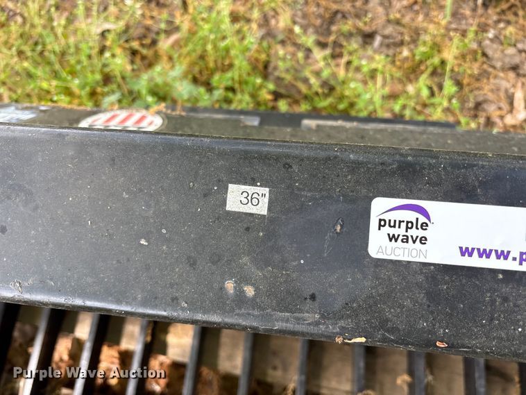 image for item ES8747 Blue Diamond 108305-25 compact utility loader rock bucket