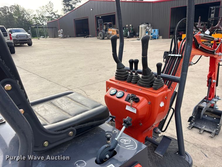 image for item ES8764 2024 AGT MX15R Mini excavator