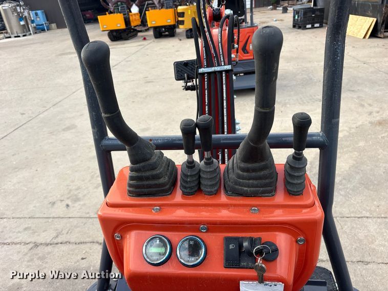 image for item ES8764 2024 AGT MX15R Mini excavator