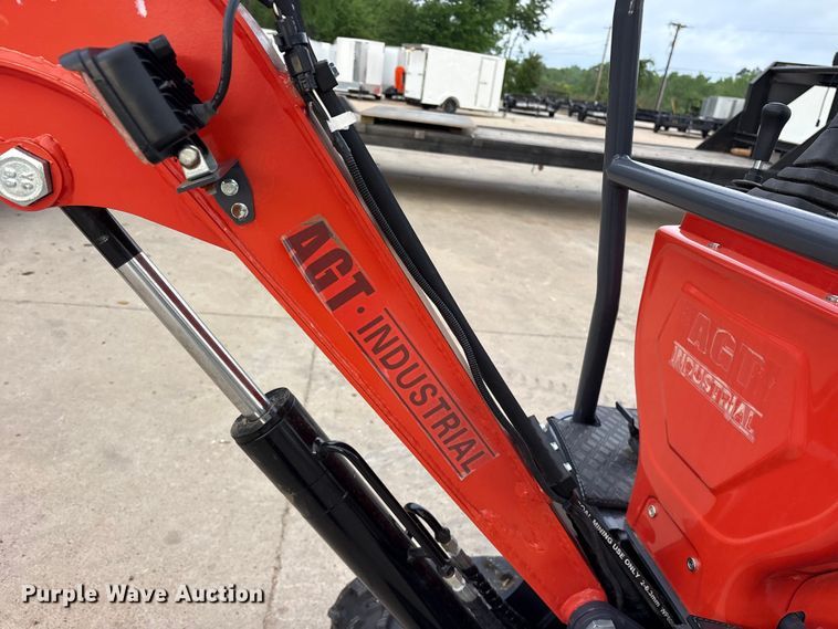 image for item ES8765 2024 AGT MX15R mini excavator