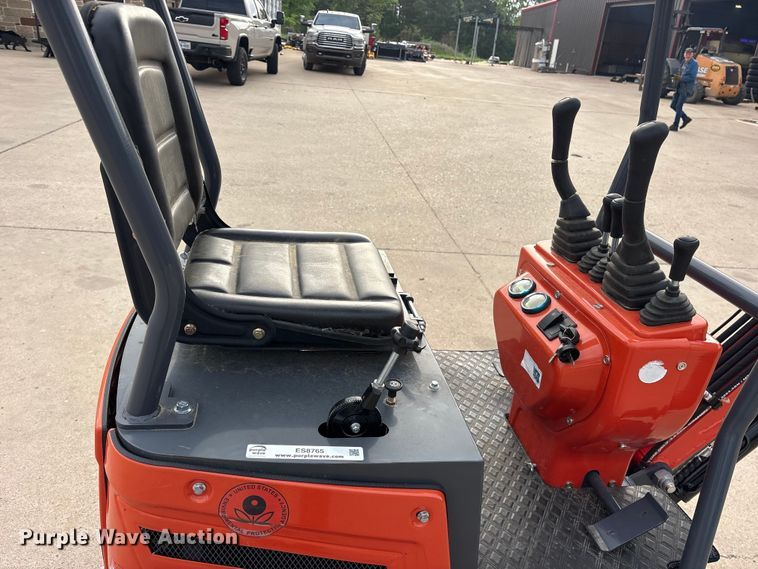 image for item ES8765 2024 AGT MX15R mini excavator