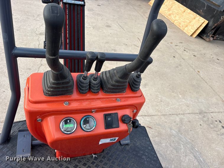 image for item ES8765 2024 AGT MX15R mini excavator