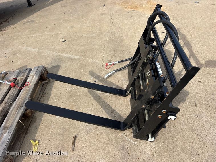 image for item ES8766 2025 Future FT-CYHC compact utility loader forks