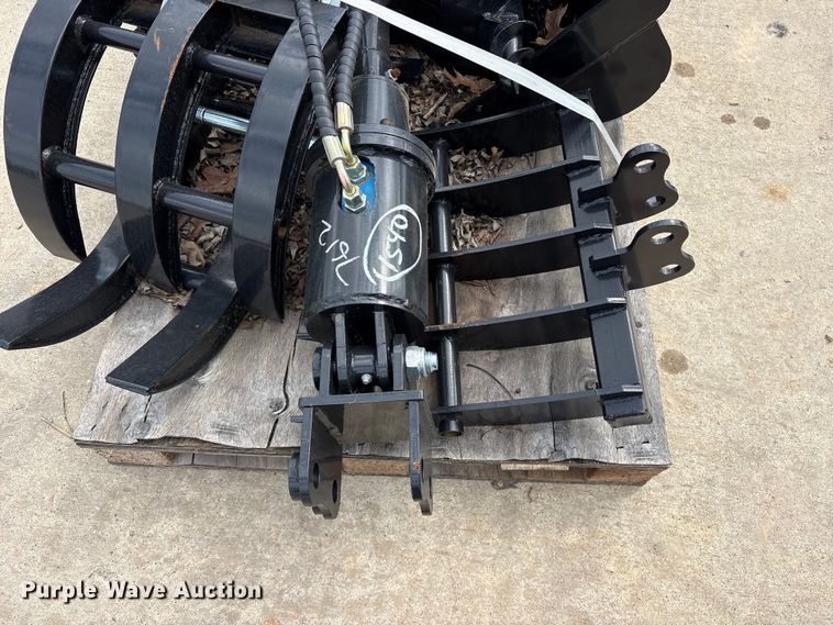 image for item ES8772 Agrotk mini excavator attachments