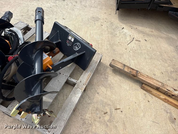 image for item ES8778 2025 Wolverine MAD-12-12D compact utility loader auger