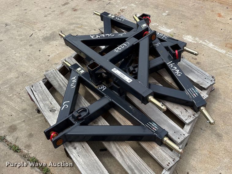 image for item ES8782 (4) 2025 Wolverine TQH-26-02C quick hitch trailer receivers