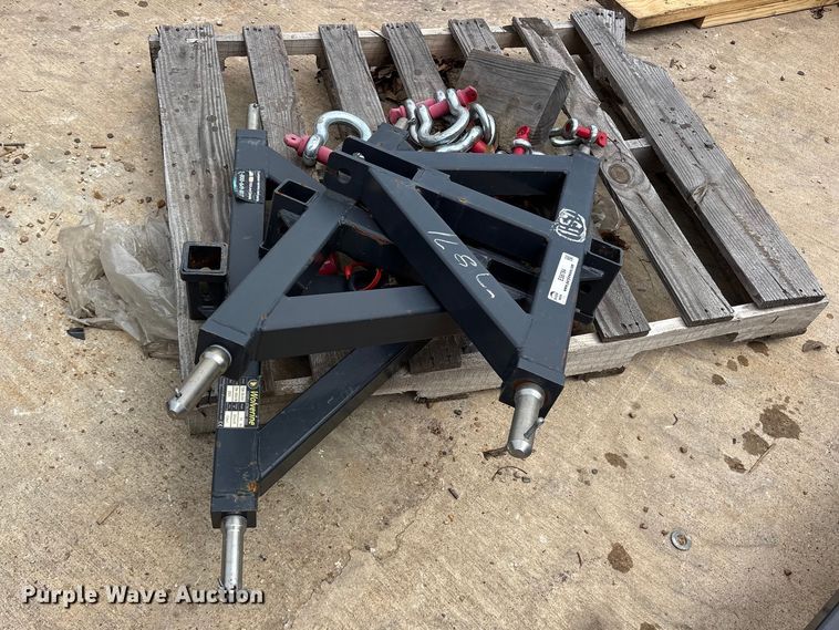 image for item ES8784 (3) 2025 Wolverine TQH-26-01C quick hitch trailer receivers