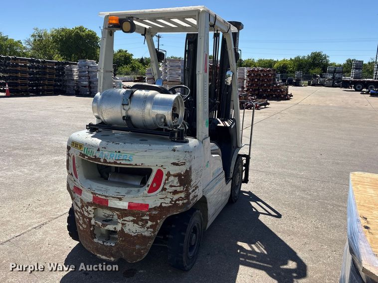 image for item ES8869 2018 UniCarriers PF50 forklift