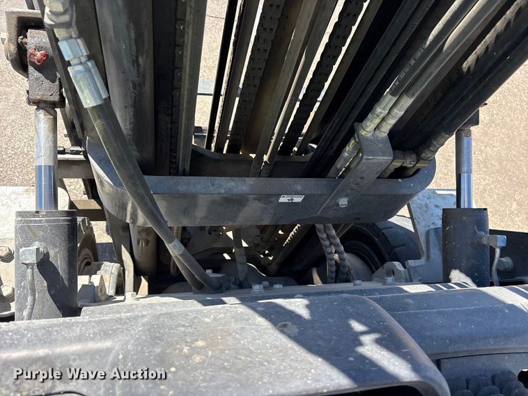 image for item ES8869 2018 UniCarriers PF50 forklift