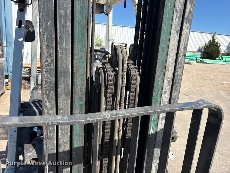 image for item ES8869 2018 UniCarriers PF50 forklift